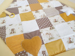 Atelier MiaMia Kuschel - coperta avventura box 6 angoli animali della foresta marrone giallo arancio 14